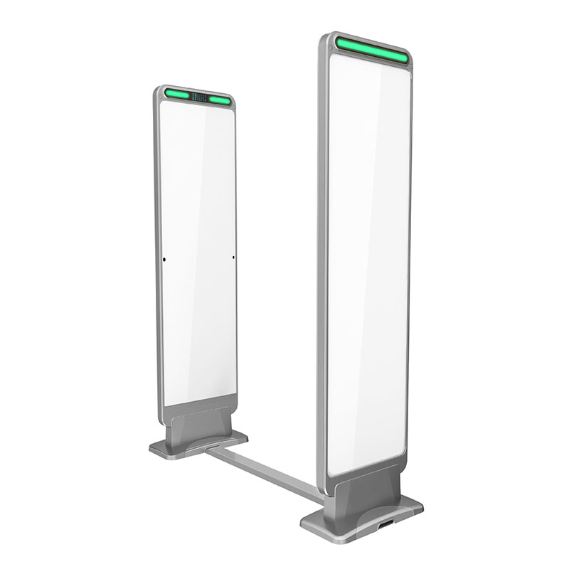 Jakie są podstawowe komponenty i kluczowe specyfikacje techniczne systemu RFID?